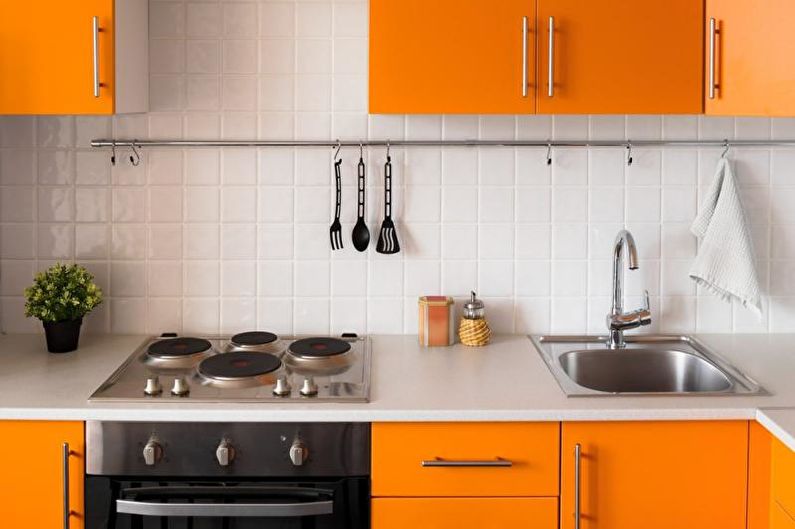 Kitchen rails - Materials