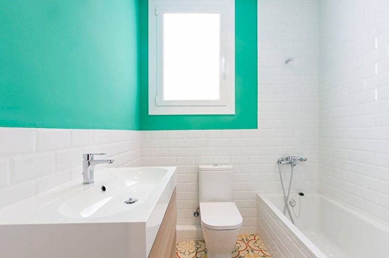 Turquoise bathroom - interior design photo