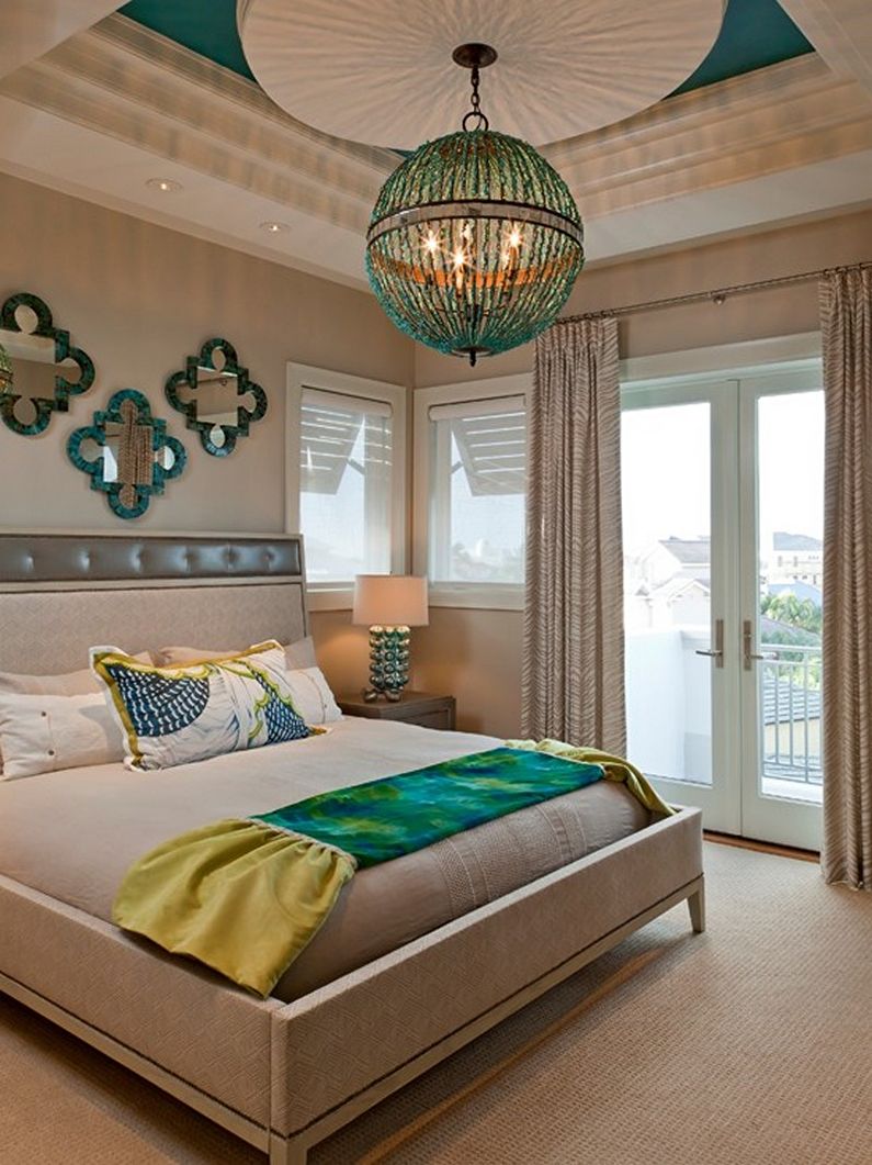 Turquoise bedroom - interior design photo