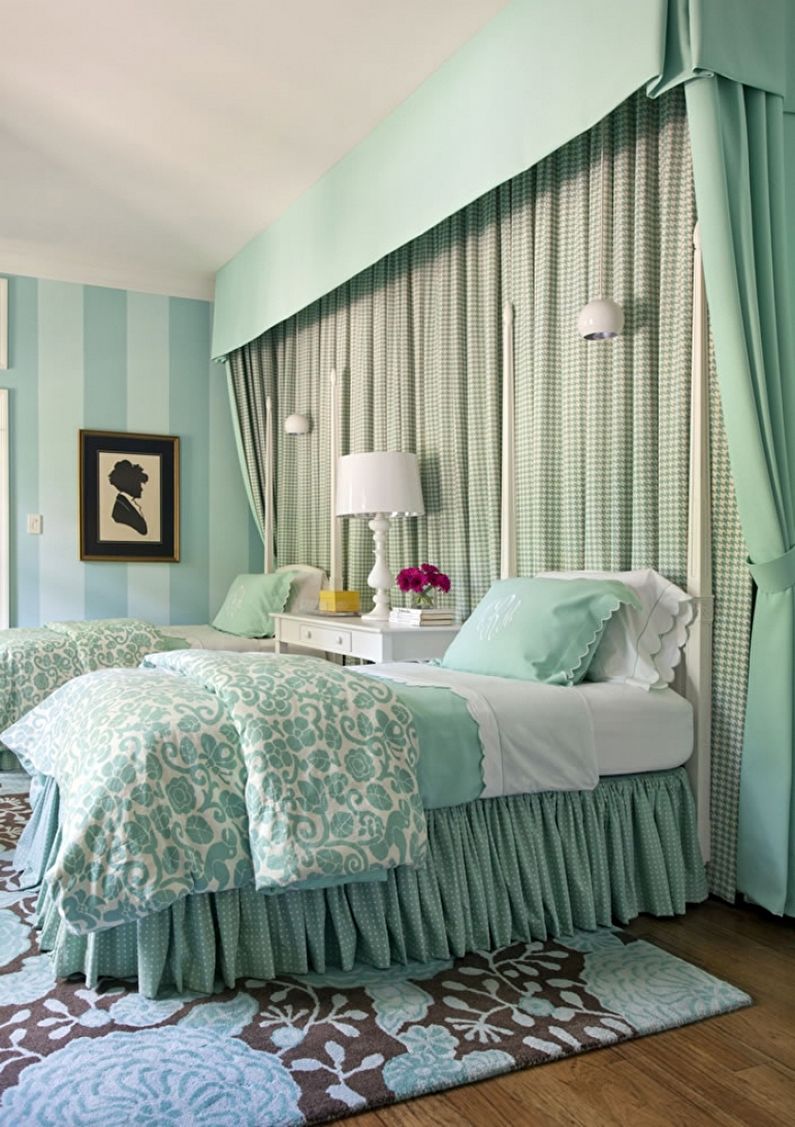Turquoise bedroom - interior design photo