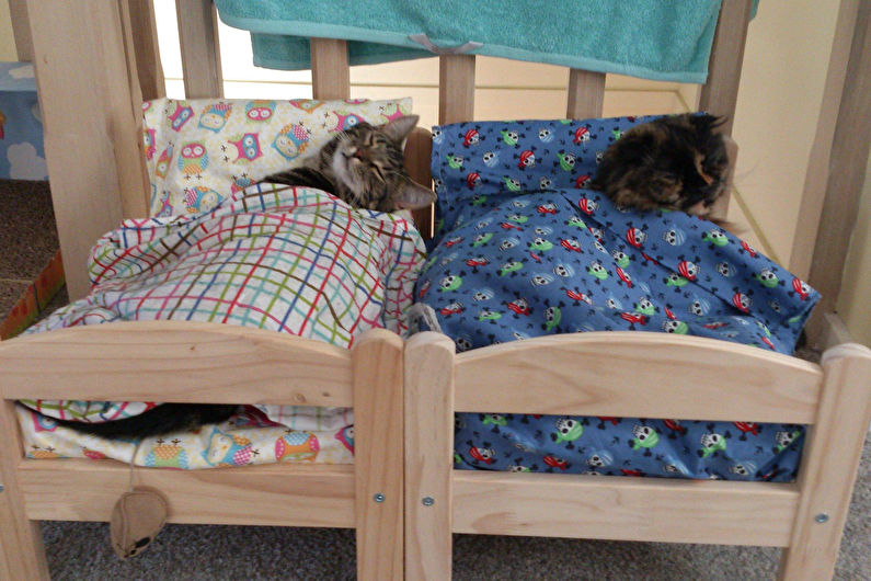 Cat House - Miniature Furniture