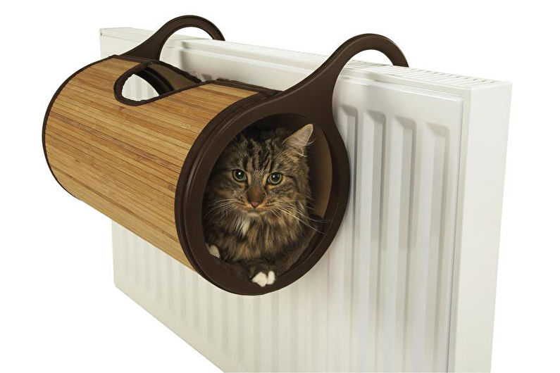 DIY cat house - photo