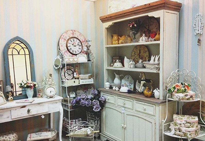 Provence in the interior - Textiles and Decor