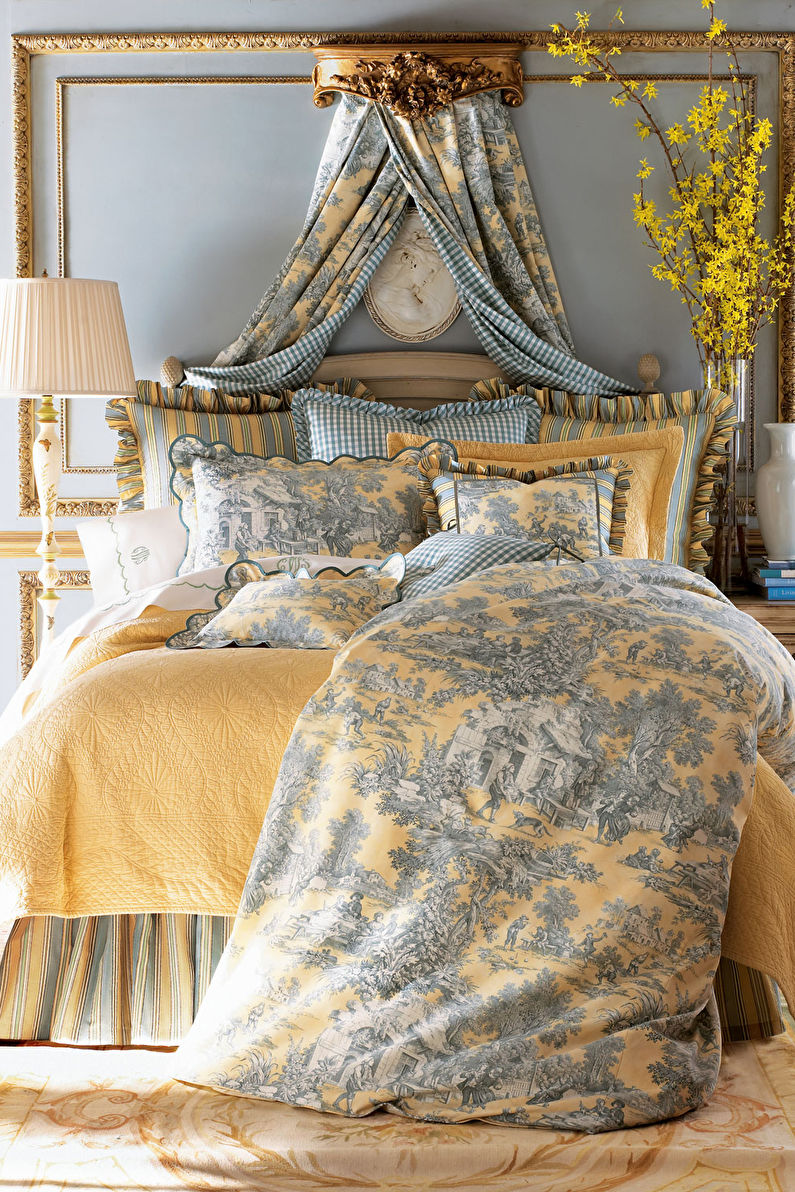 Provence Style Bedroom - Interior Design
