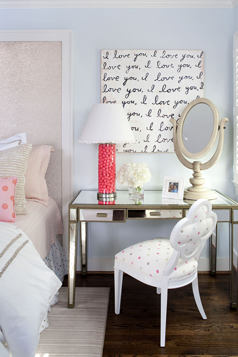 Room Design for Teenage Girls - Photo