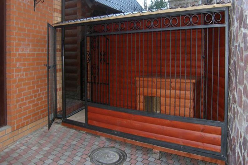 DIY aviary for dogs - photo