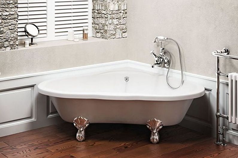 Corner bathtub in a classic design