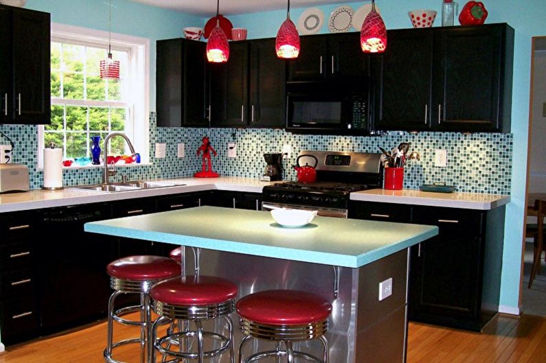 Cuisine noire - photo de design d'intérieur