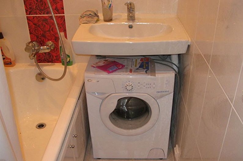 Évier au-dessus du lave-linge - photo