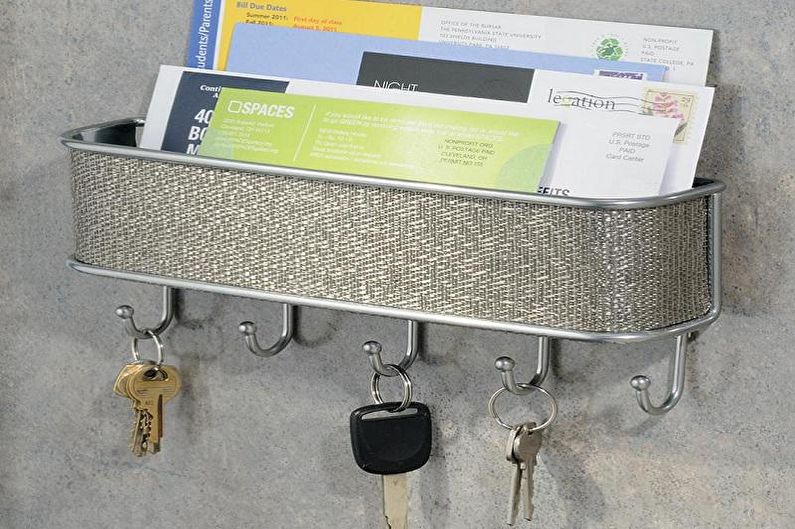 Wall key holder for a hall - How to choose