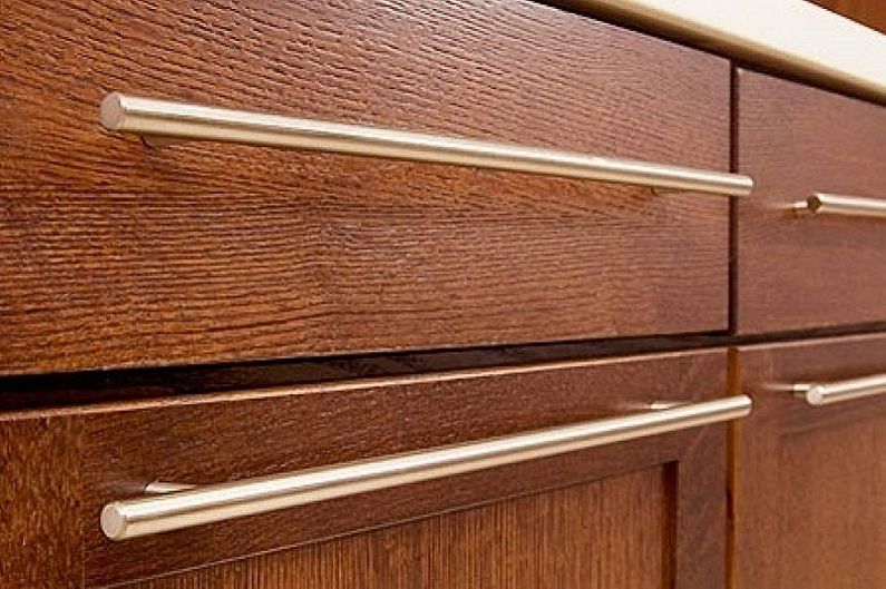 Railing handles for kitchen furniture