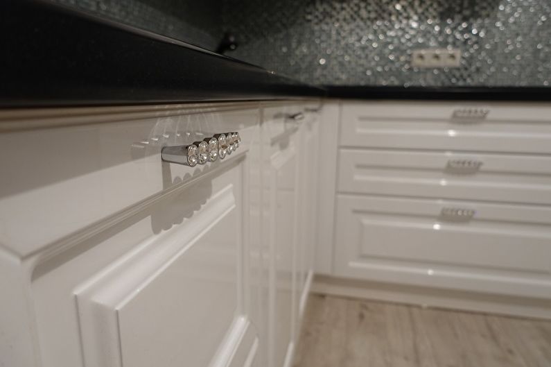 Handles for kitchen furniture - photo
