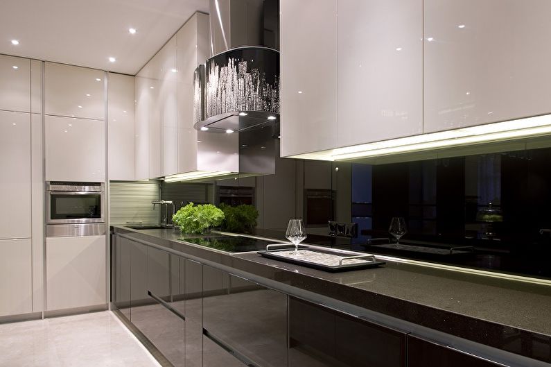 Apron for kitchen made of glass - photo