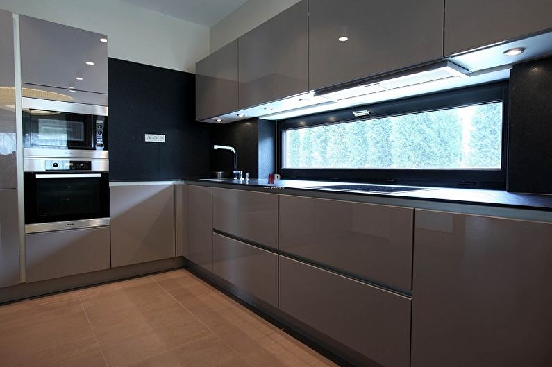 Apron for kitchen made of glass - photo