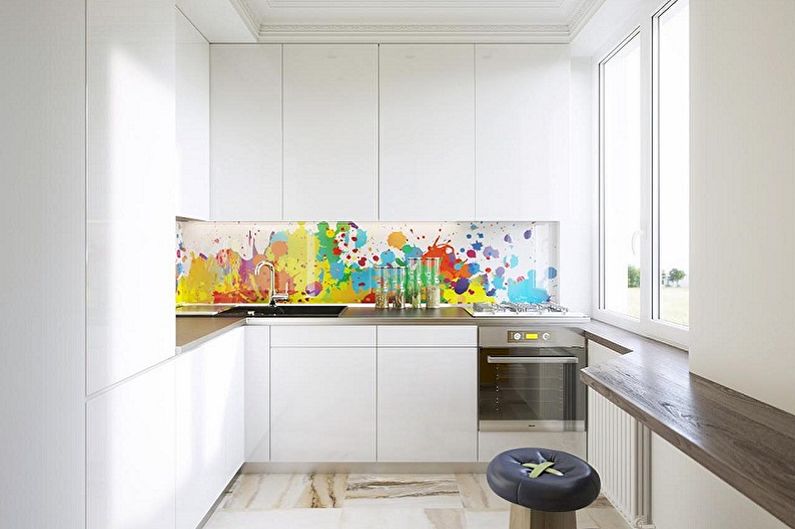 Apron for kitchen made of glass - photo