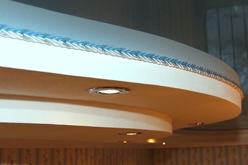 Plinths for suspended ceilings - photo