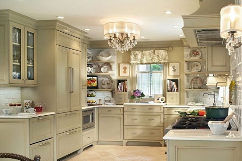 Classic style chandelier