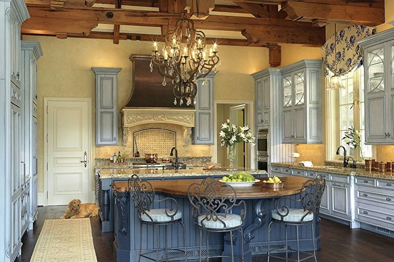 Chandelier for the kitchen - photo