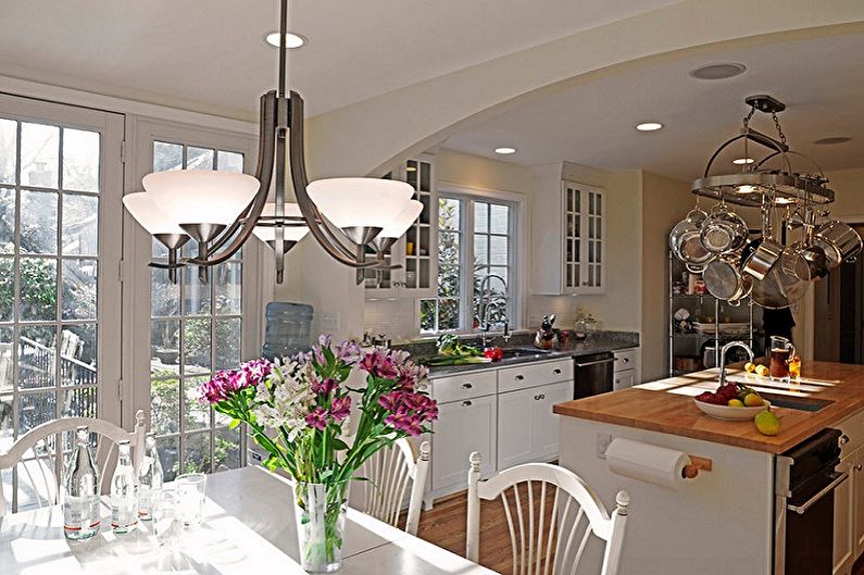 Chandelier for the kitchen (80 photos): types, how to choose