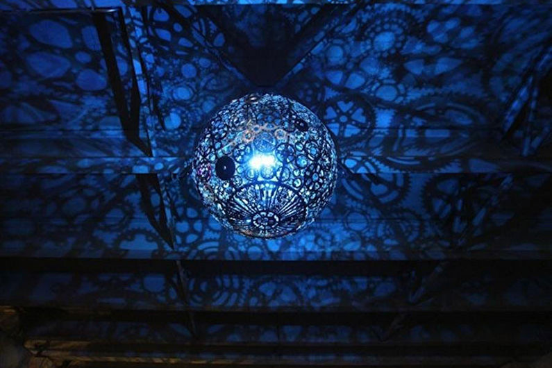Metāla lustras lukturi - Gear Dome