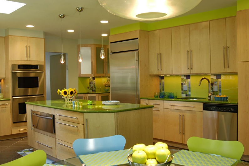 Green with Brown - The combination of colors in the interior