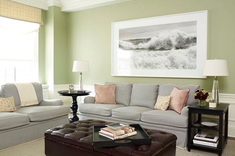 Green color in the interior of the living room - photo