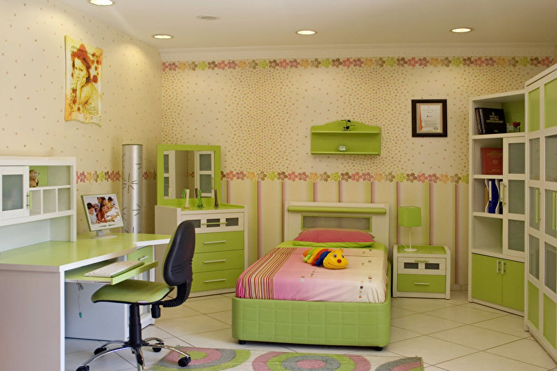 Green color in the interior of a children's room - photo