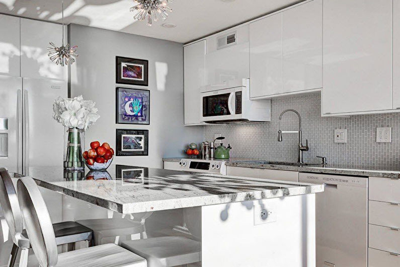 Maliit na built-in na kusina - larawan, interior design