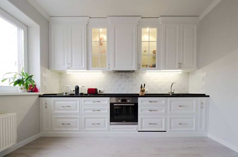 Black and white kitchen interior design - photo