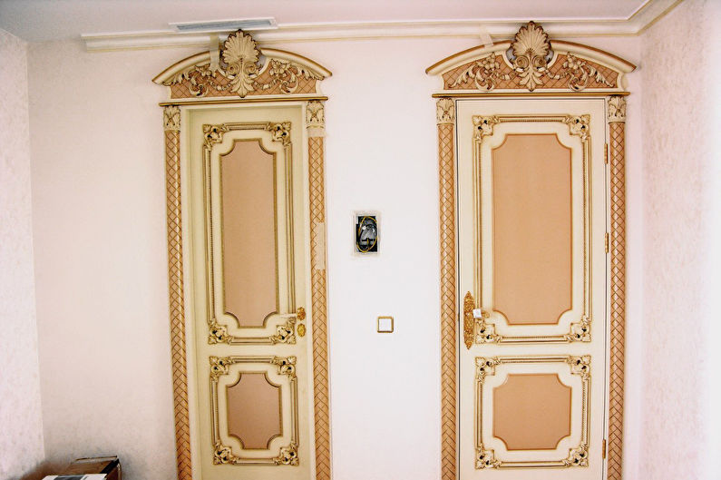 DIY old door decor - Molding