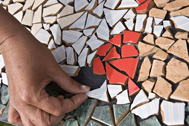 DIY old cabinet decor - Mosaic