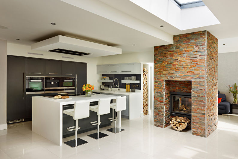 Layered plasterboard ceilings in the kitchen