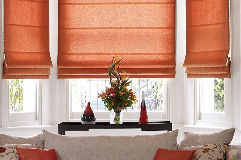 Roman curtains and modern style
