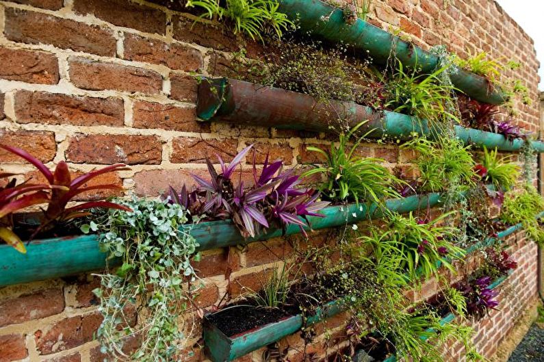 Ideas for flower pots in the garden