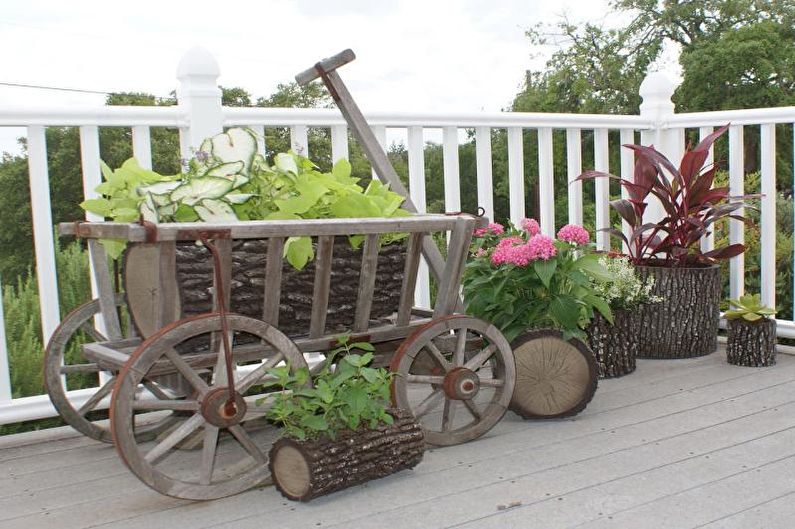 DIY flower pot - photo