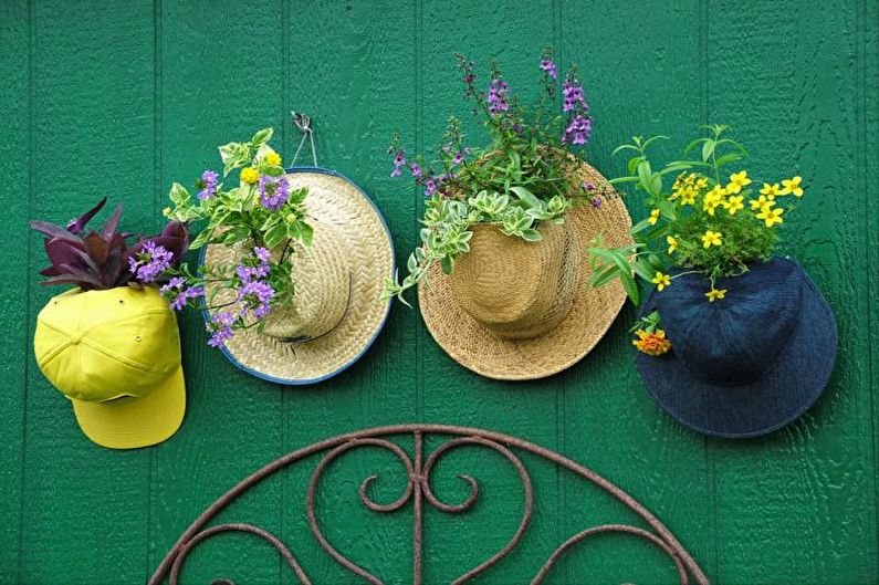 DIY flower pot - photo
