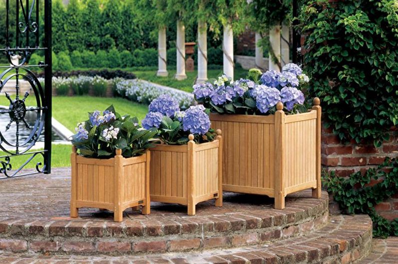 DIY flower pot - photo
