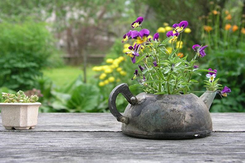 DIY flower pot - photo