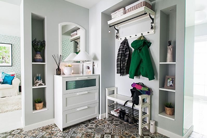 Scandinavian Hallway Design - Features