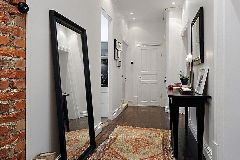 Small Scandinavian style entrance hall - Interior Design