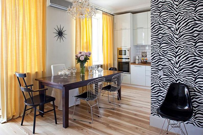 Yellow tulle in the kitchen