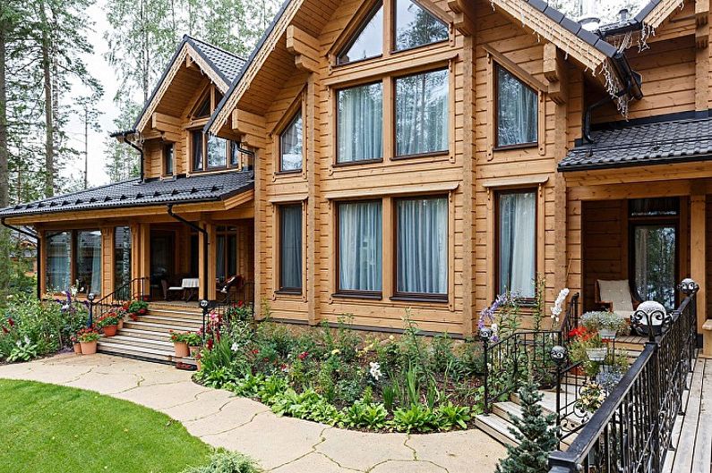 Houses from timber - projects and photos