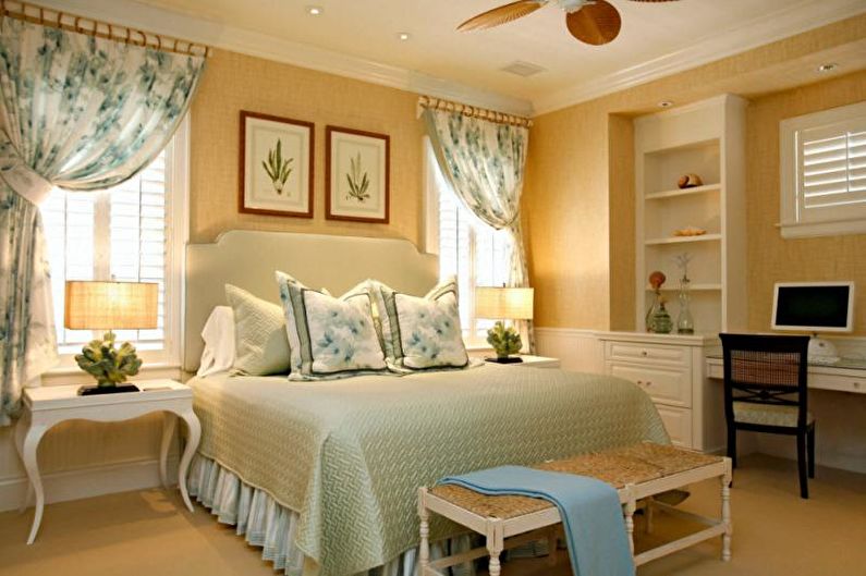 Bedspread - photo