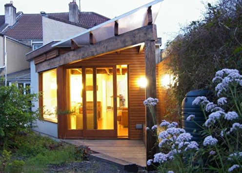 A visor above the porch with your own hands (80 photos)