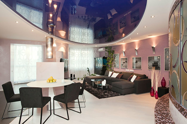 Stretch ceiling in the living room - Vivid colors