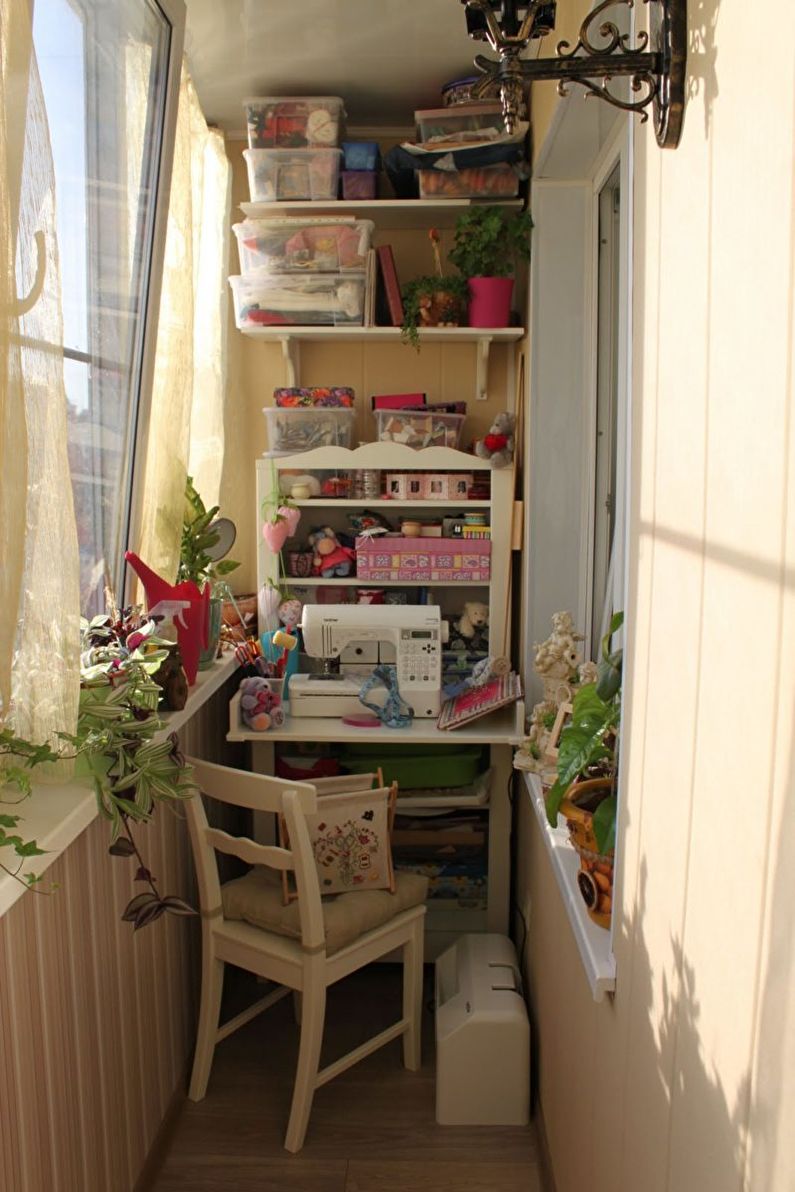 Design of a small balcony / loggia