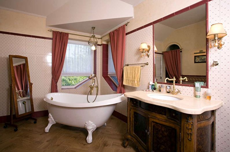Classic-style bathroom with contrasting accents - Interior Design