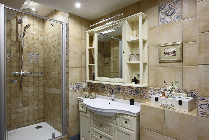 Interior design of a classic-style bathroom - photo
