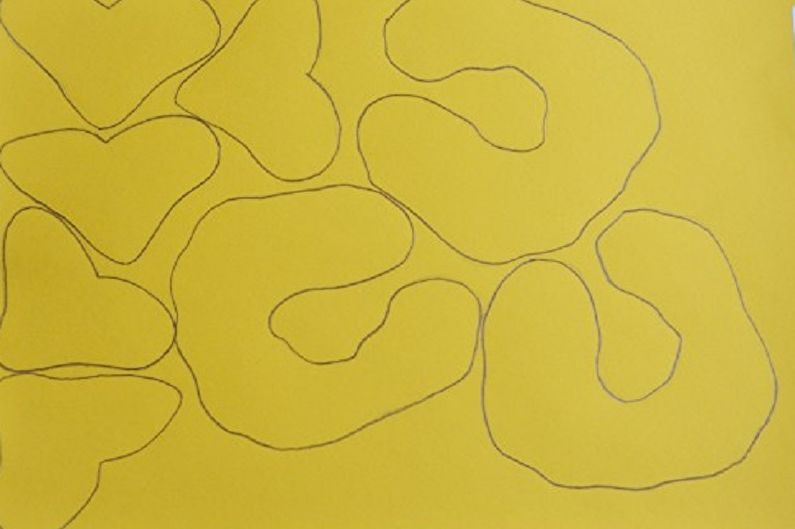 Do-it-yourself yellow rose from paper