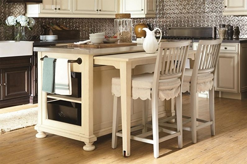 Bar stools for the kitchen - Advantages and disadvantages